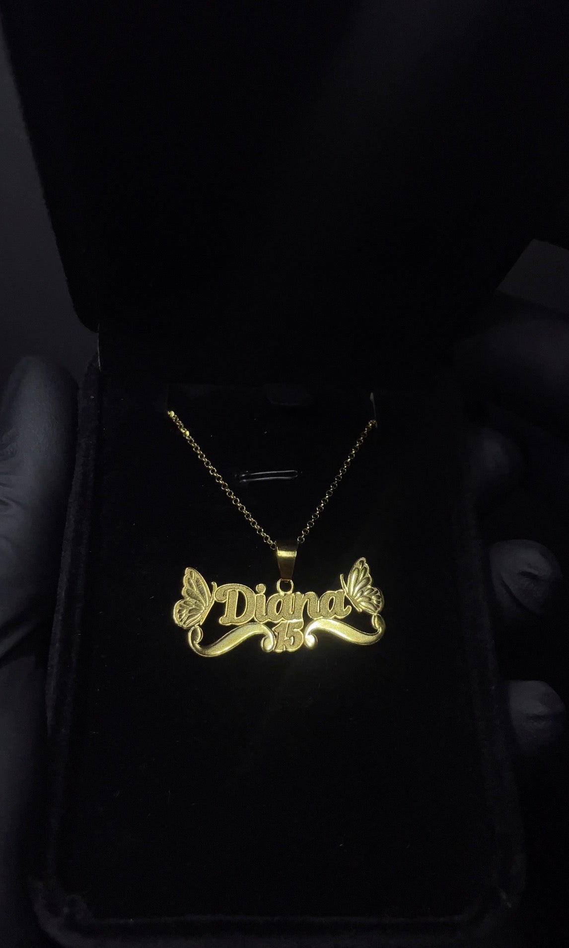 Collar Personalizado 15 Años con Mariposas